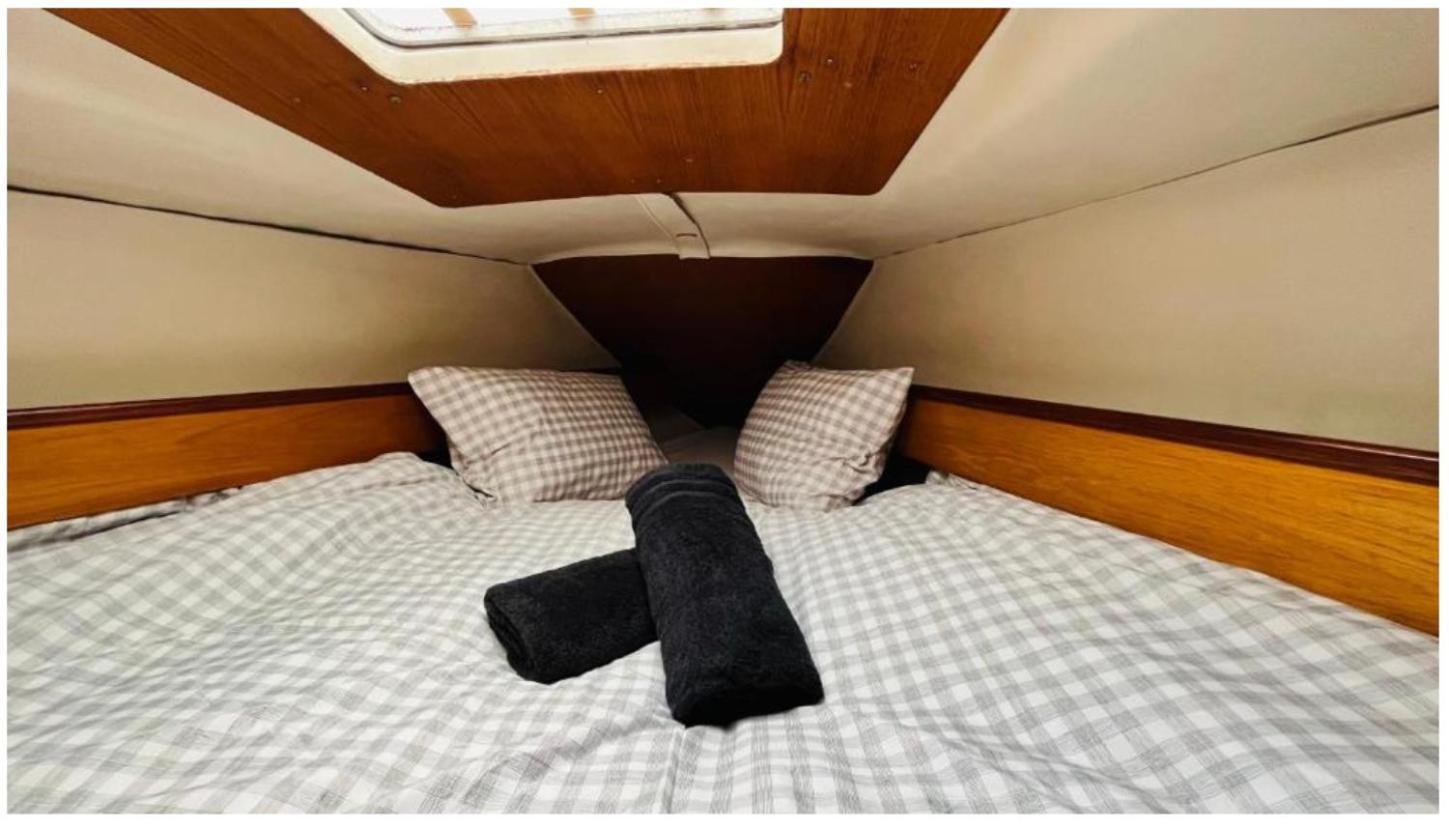 Barcelona Hotel Sailboat Екстериор снимка